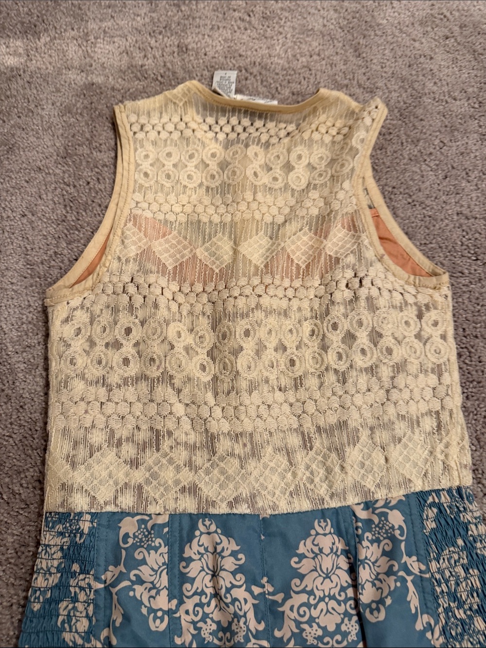 Beguile Byron Lars Lasercut Fleur-De-Lys Dress Size 2 - Picture 8 of 9
